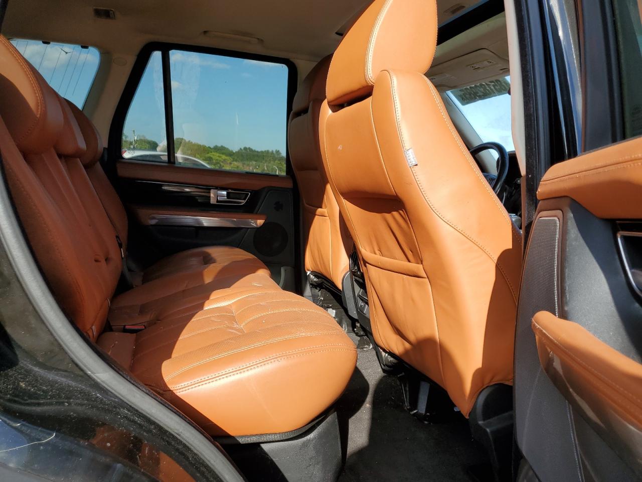 2011 Land Rover Range Rover Sport Lux VIN: SALSK2D47BA288200 Lot: 85182985