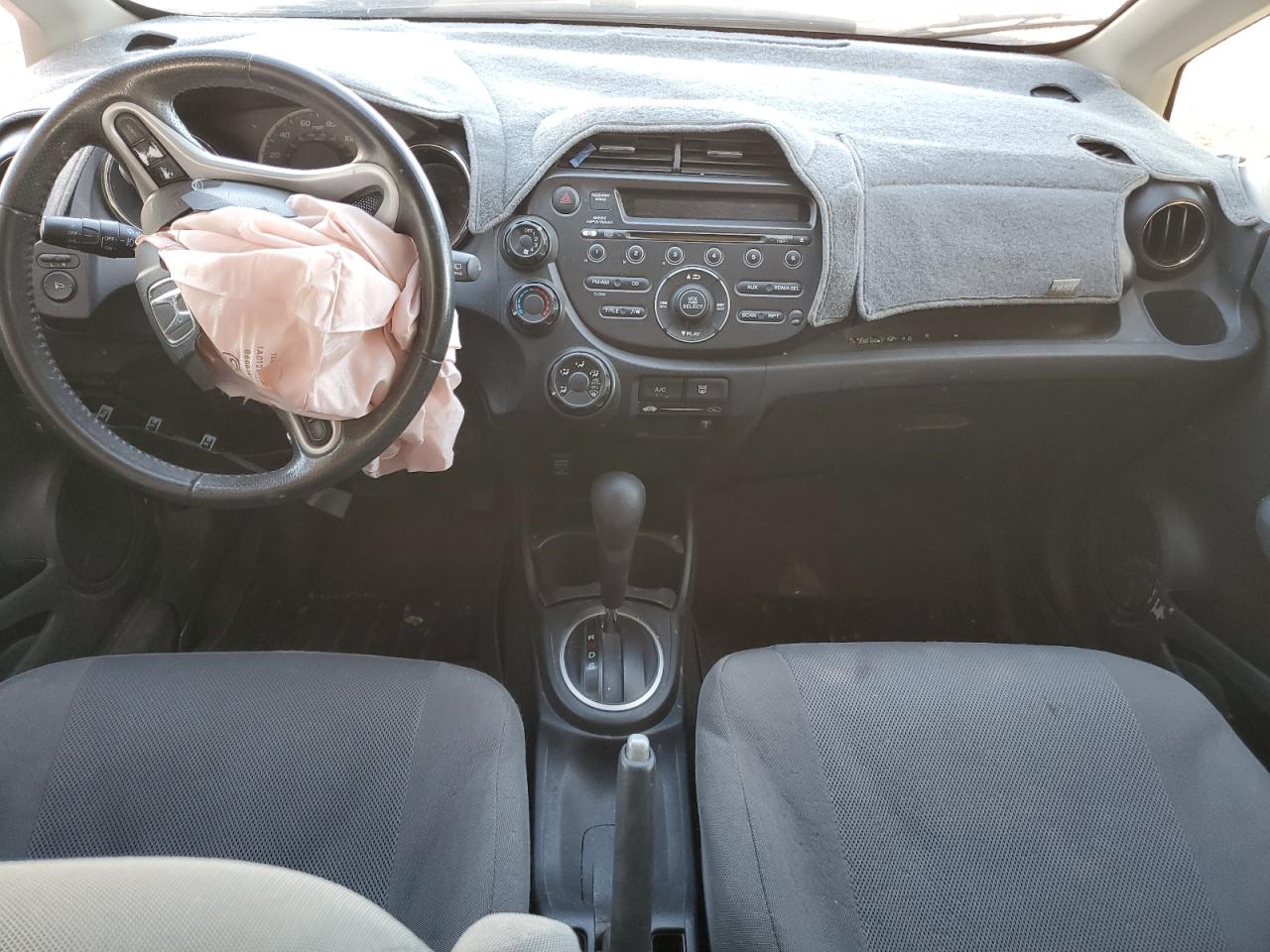 2013 Honda Fit Sport VIN: JHMGE8H5XDC013100 Lot: 85650545