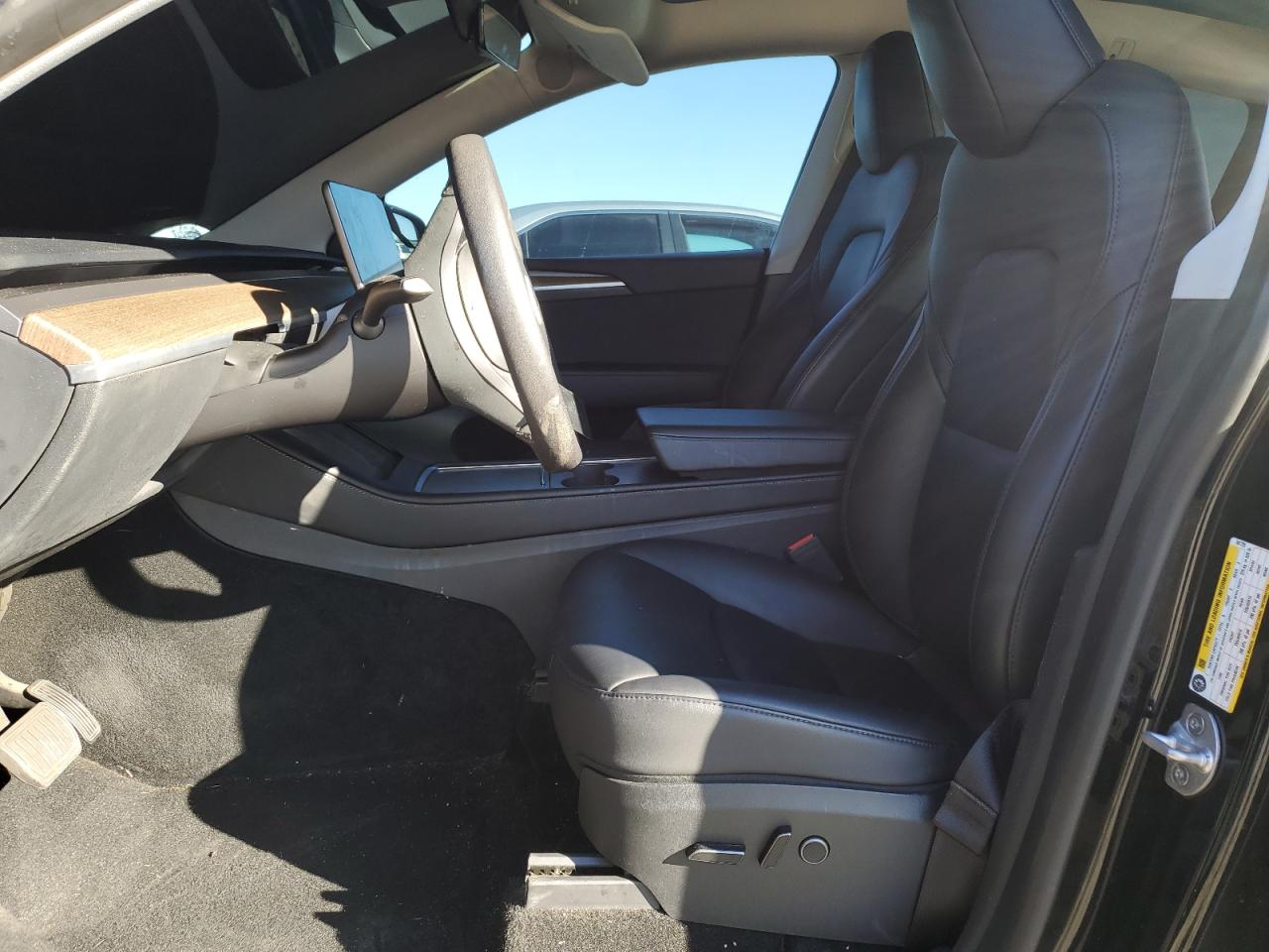 2023 Tesla Model Y VIN: 7SAYGDEE9PF741725 Lot: 82362375