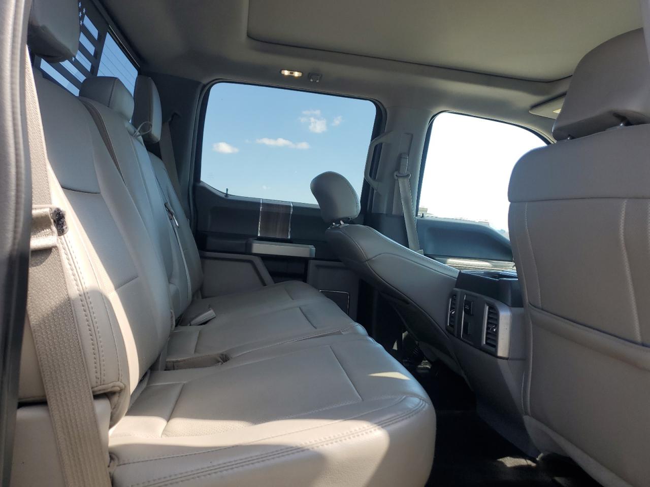 2016 Ford F150 Supercrew VIN: 1FTEW1CG1GFB19105 Lot: 84376925