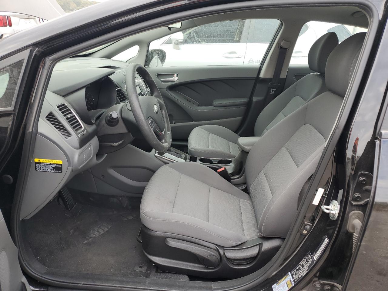 2018 Kia Forte Lx VIN: 3KPFK4A72JE246838 Lot: 86299735