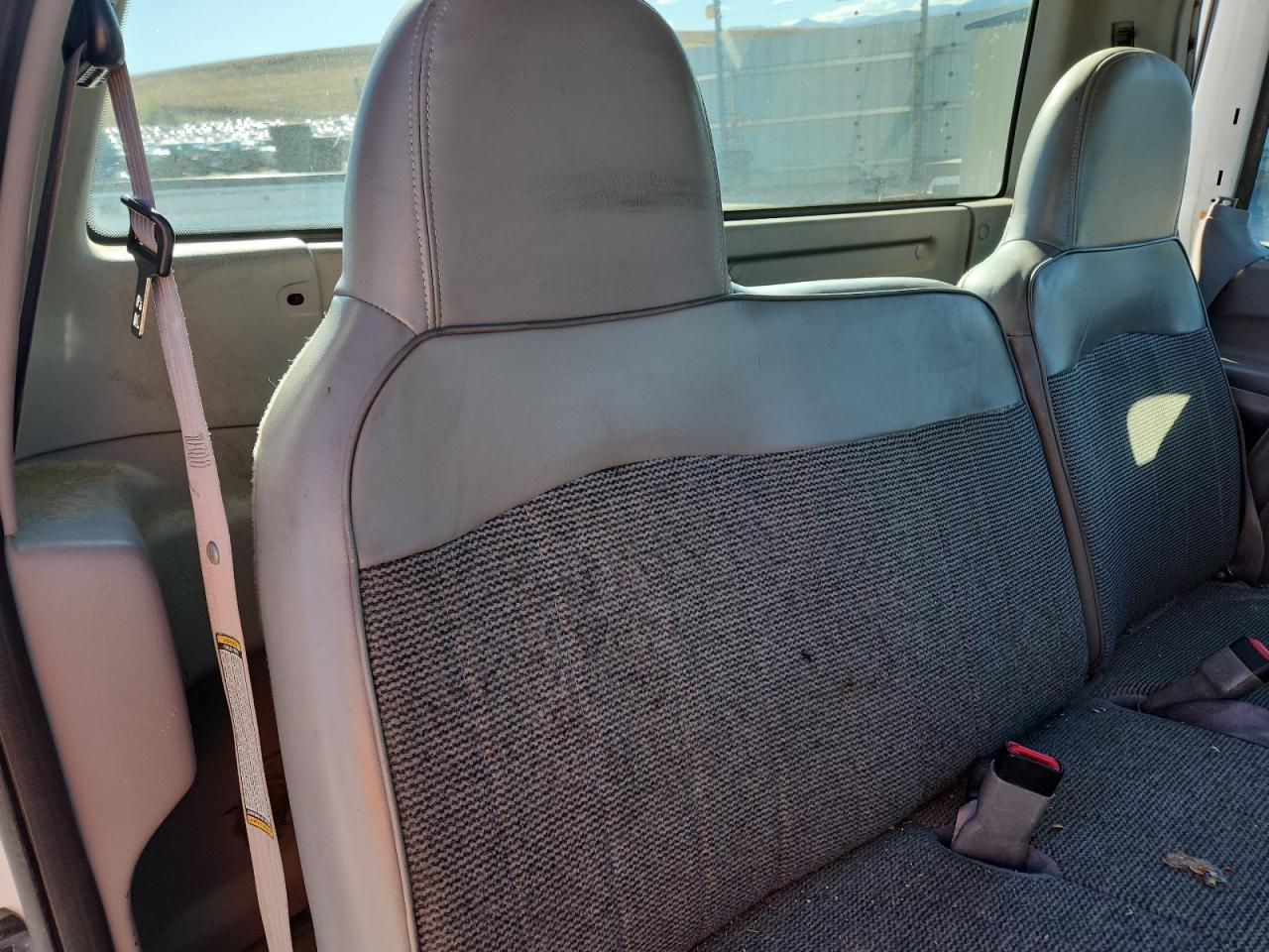 1998 Ford F150 VIN: 1FTZF1724WNB93106 Lot: 81986625