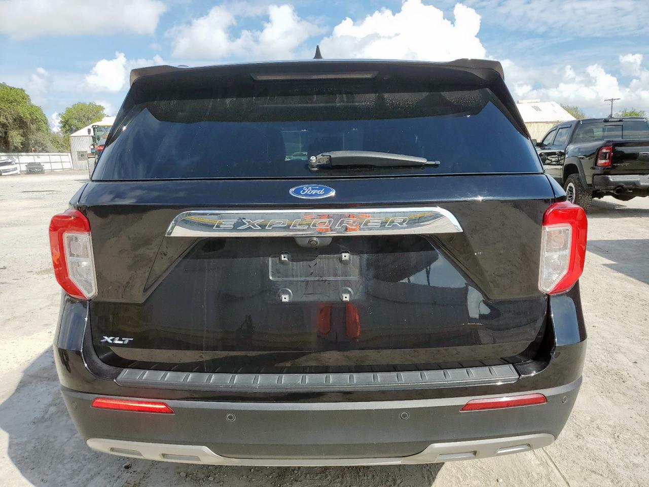 2023 Ford Explorer Xlt VIN: 1FMSK7DH8PGA86506 Lot: 85864945