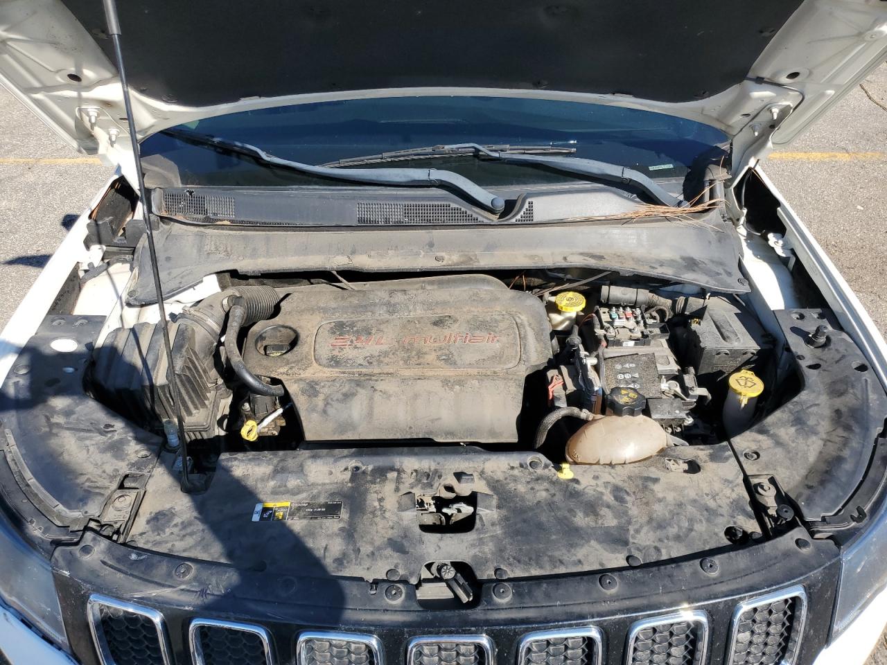 2020 Jeep Compass Latitude VIN: 3C4NJCBBXLT211684 Lot: 86775415