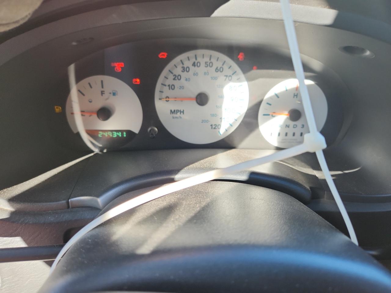 2005 Dodge Caravan Se VIN: 1D4GP25R95B394884 Lot: 89882125