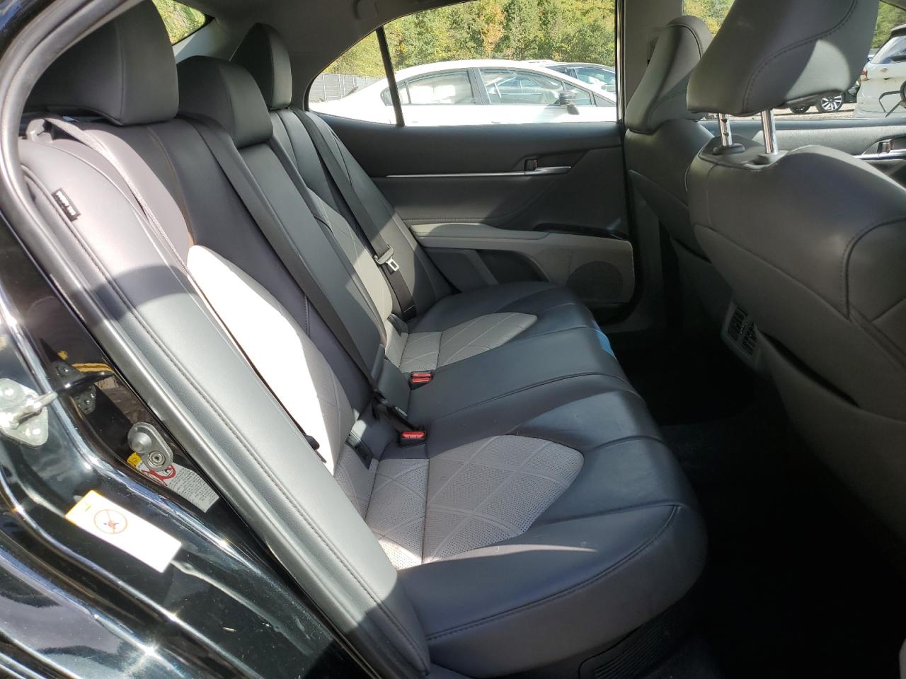 2018 Toyota Camry Hybrid VIN: 4T1B21HK1JU506635 Lot: 86139245