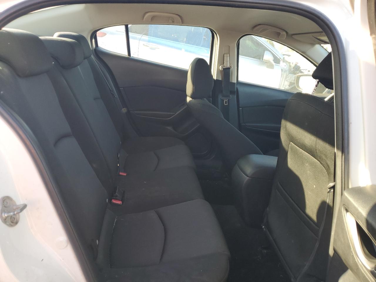 2015 Mazda 3 Sport VIN: 3MZBM1U7XFM210649 Lot: 89522065