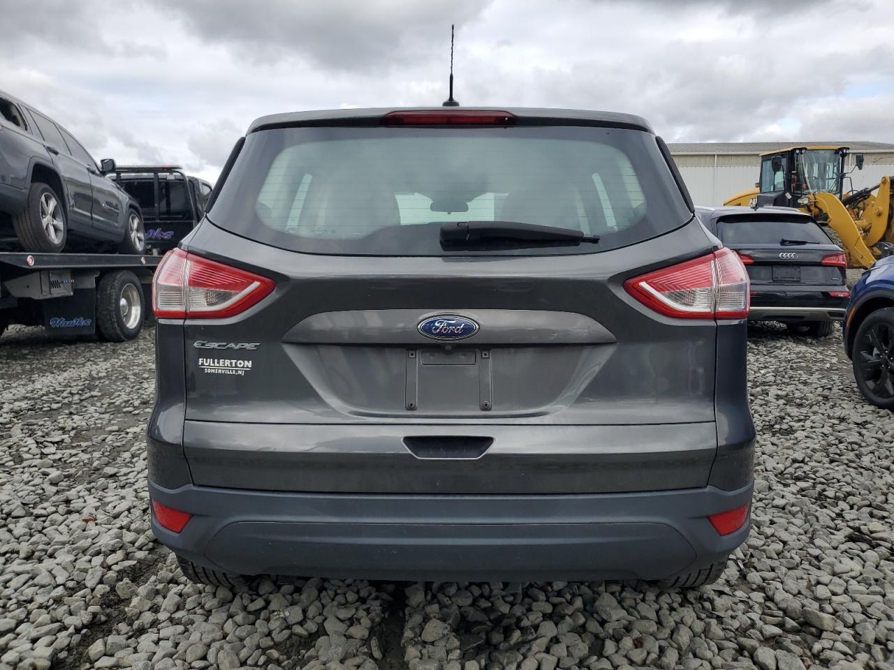 2016 Ford Escape S VIN: 1FMCU0F78GUB65136 Lot: 87261165