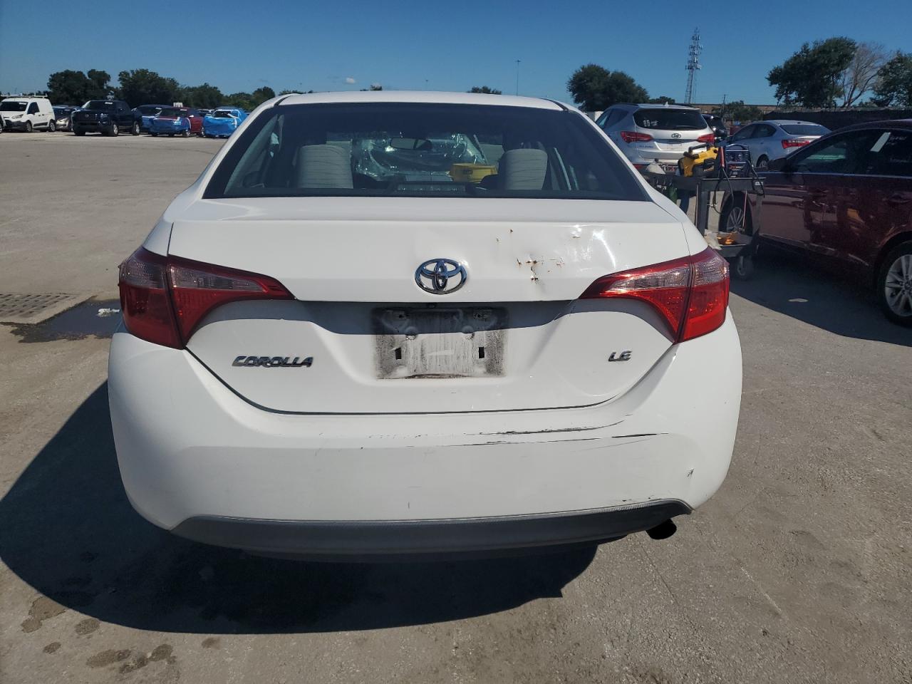 2018 Toyota Corolla L VIN: 5YFBURHE6JP809964 Lot: 86435775