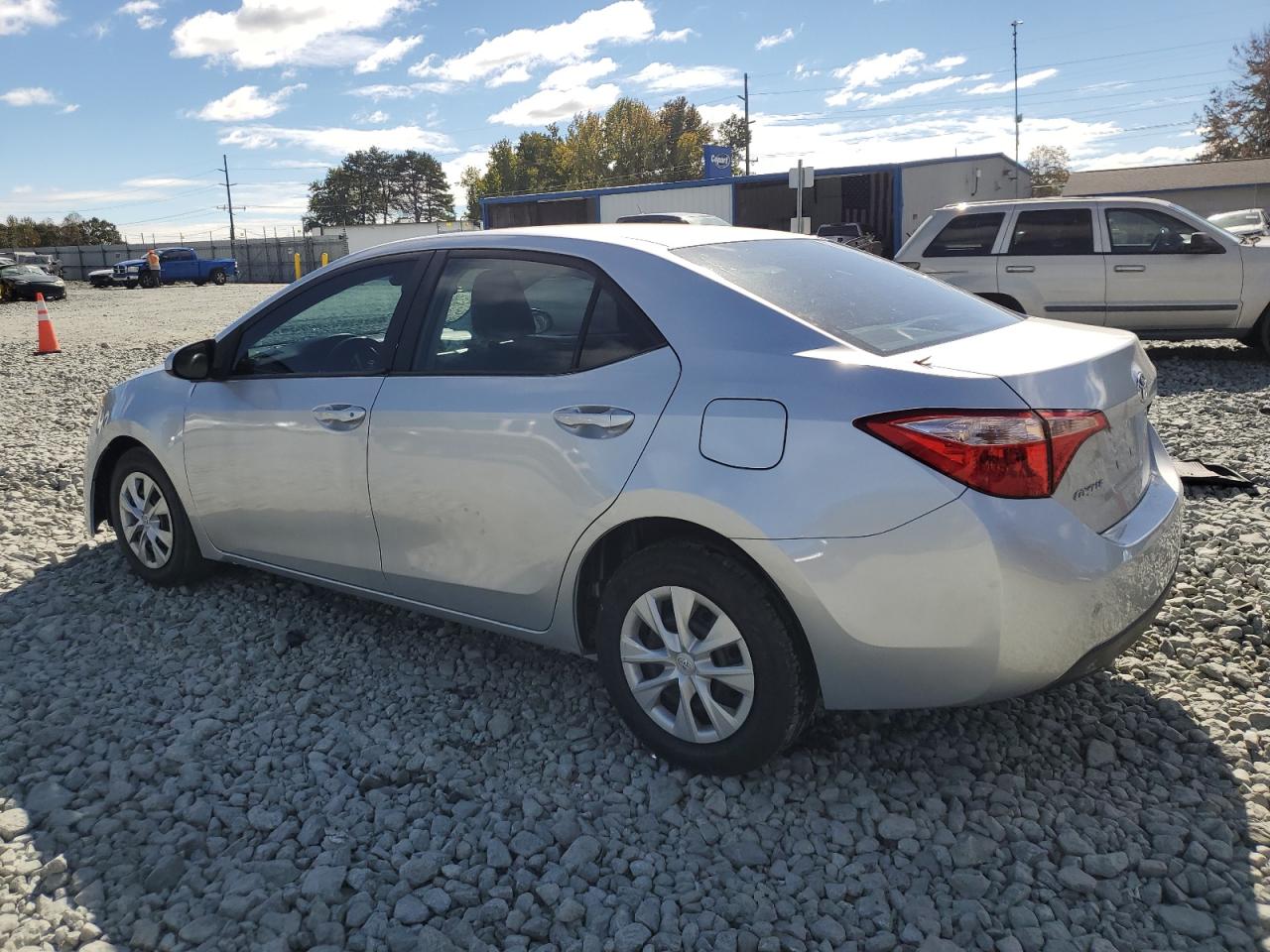 2017 Toyota Corolla L VIN: 2T1BURHE6HC800210 Lot: 82425455