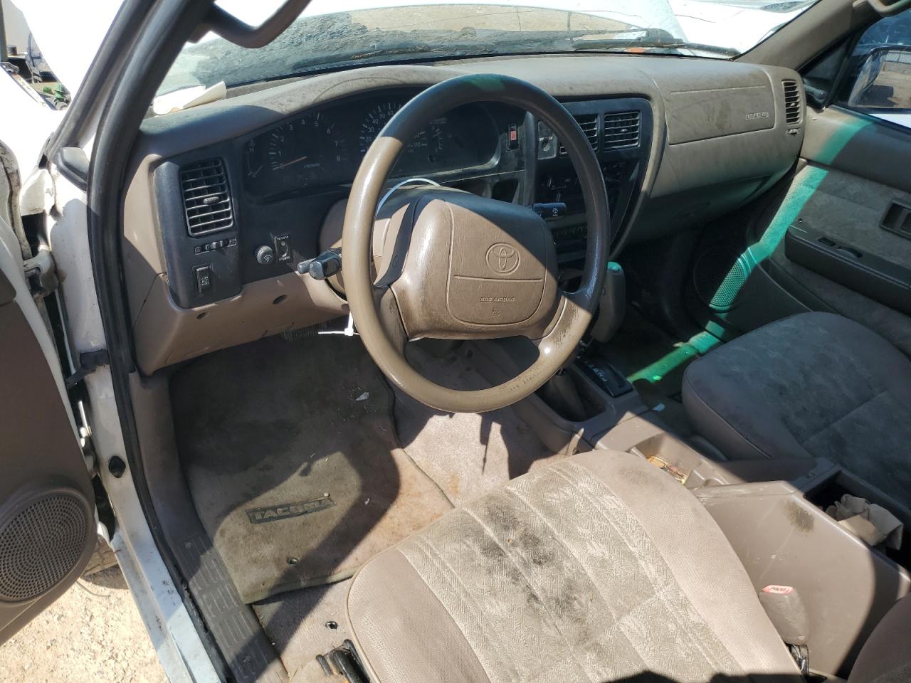 2000 Toyota Tacoma Xtracab VIN: 4TAWM72N0YZ606692 Lot: 85002555