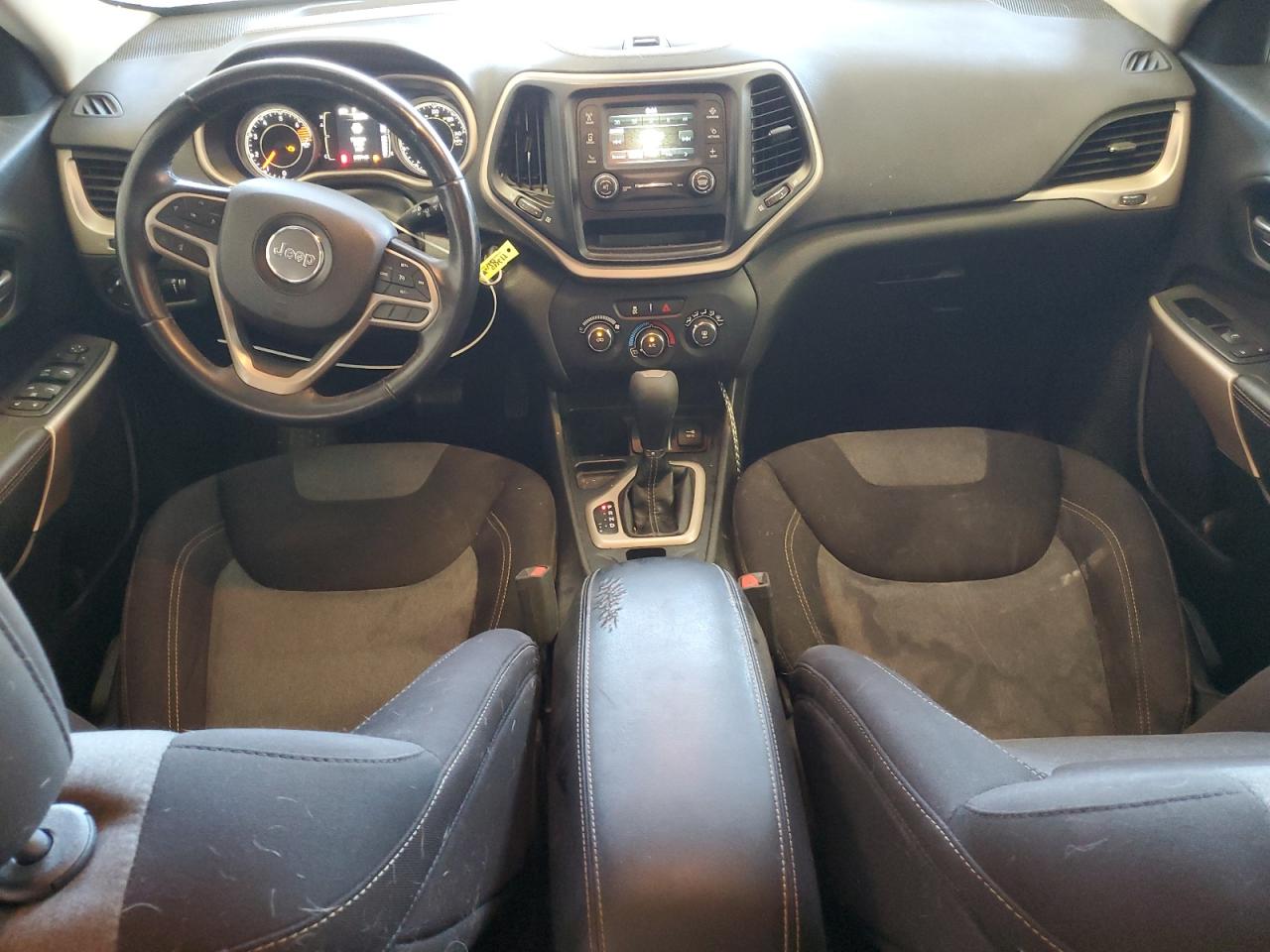 2017 Jeep Cherokee Sport VIN: 1C4PJLAB5HW669757 Lot: 87021195