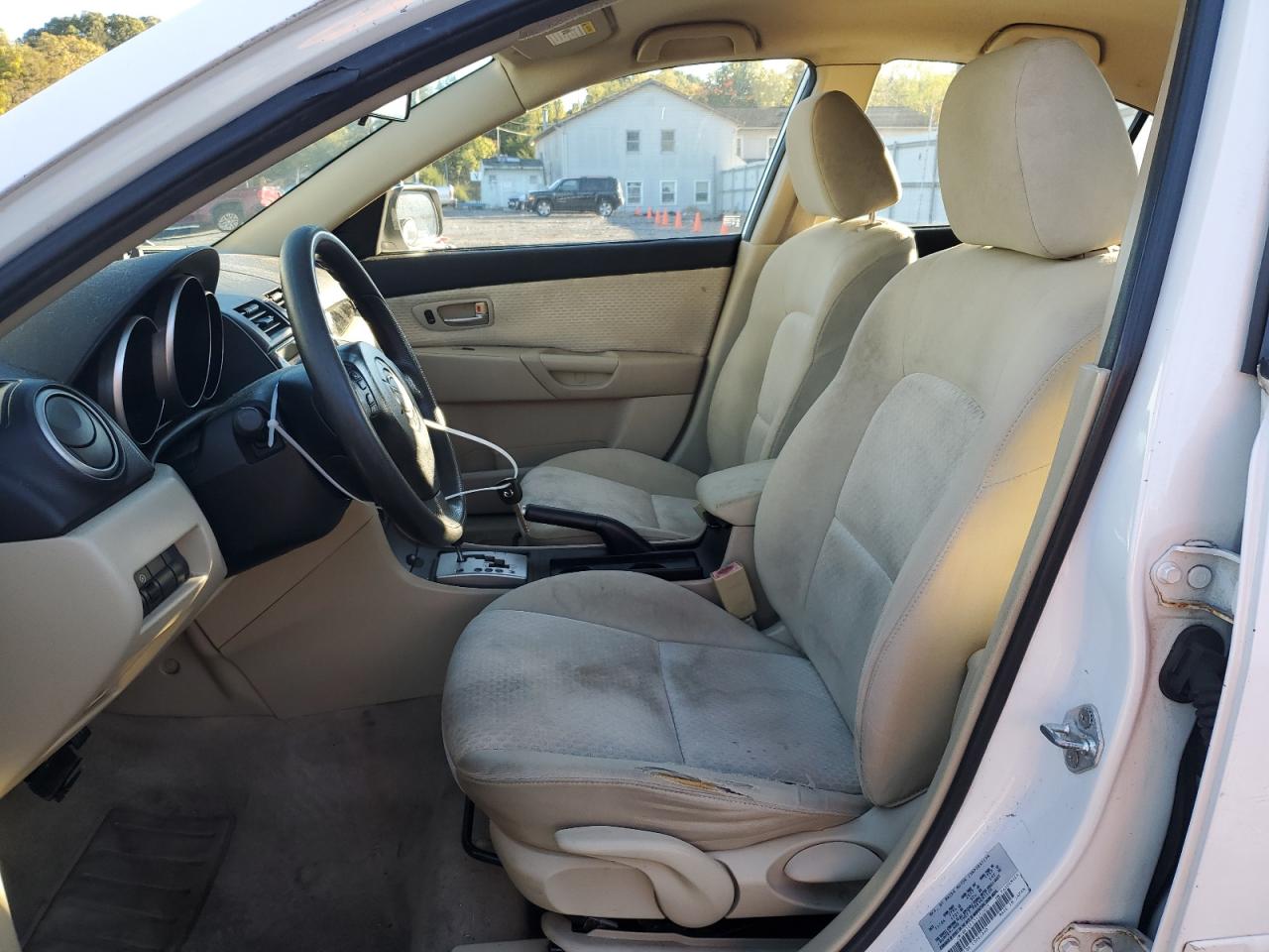 2005 Mazda 3 I VIN: JM1BK12F551250605 Lot: 82259435