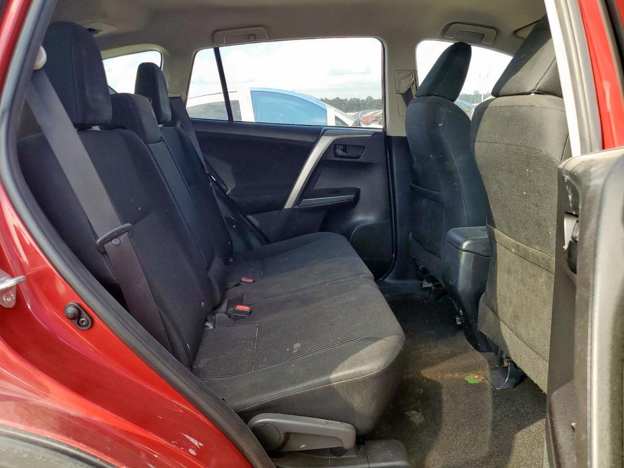 2016 Toyota Rav4 Le VIN: JTMZFREV6GJ076986 Lot: 85592695