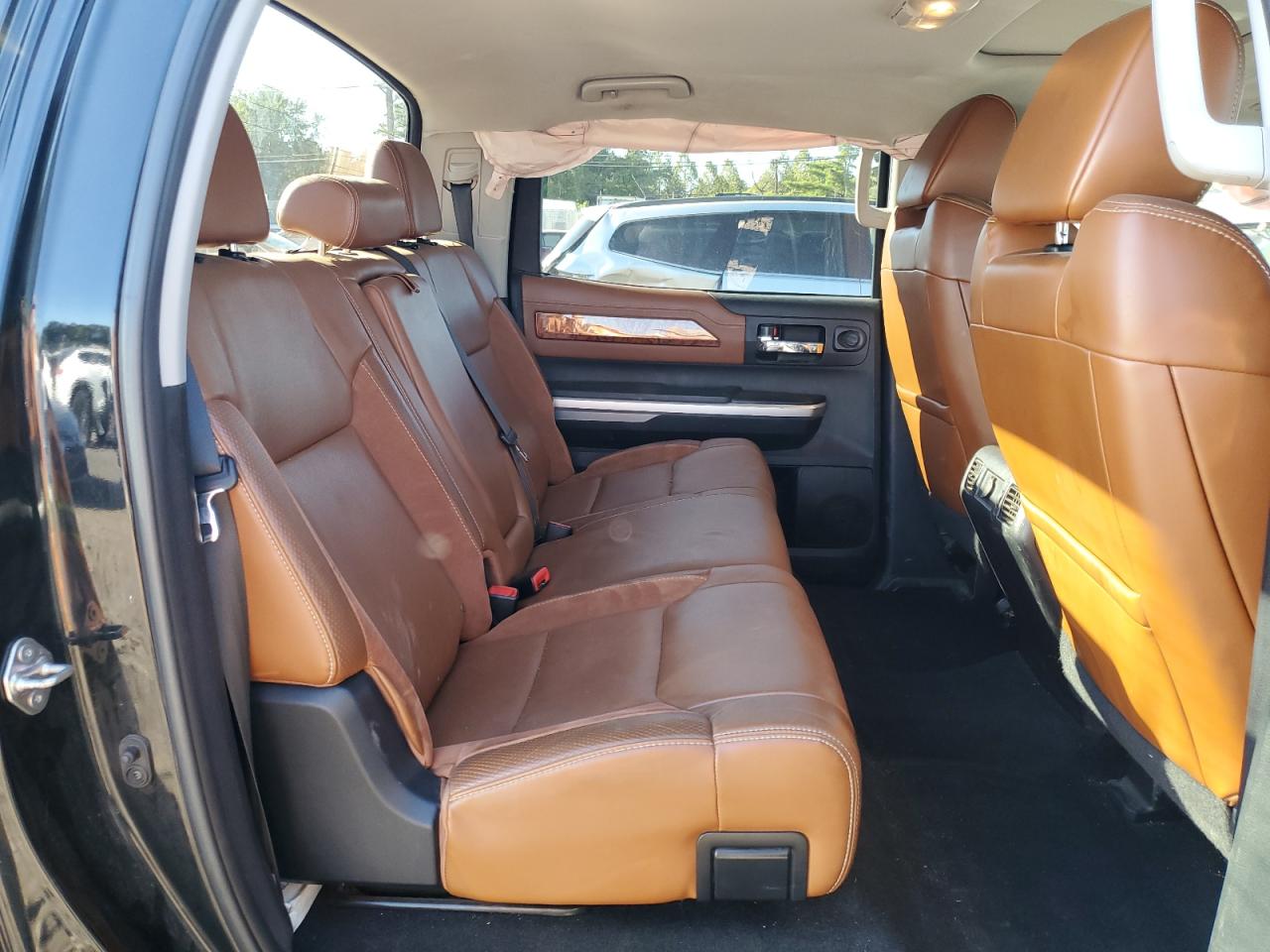 2017 Toyota Tundra Crewmax 1794 VIN: 5TFAY5F17HX661764 Lot: 84001225