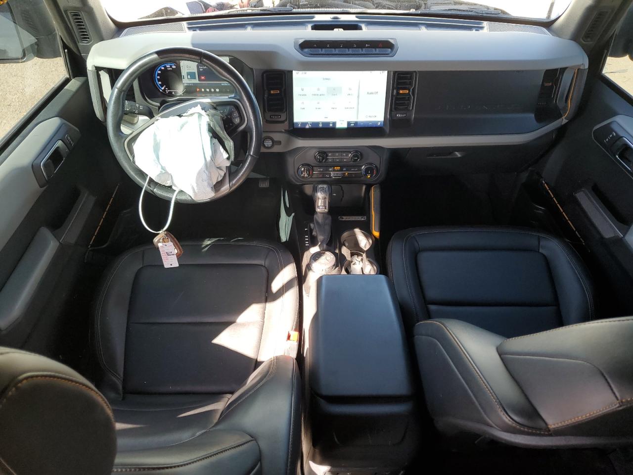 2022 Ford Bronco Base VIN: 1FMEE5DP5NLA90050 Lot: 85838215