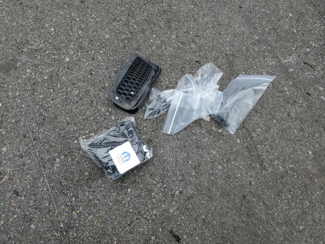 2018 Jeep Cherokee Latitude VIN: 1C4PJLCB2JD543161 Lot: 90352675