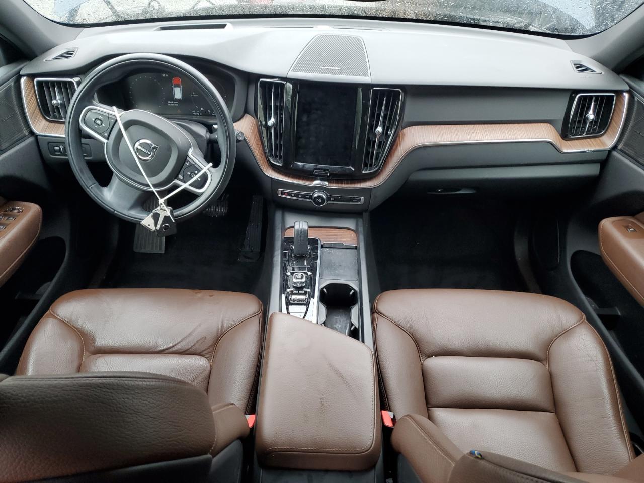 2021 Volvo Xc60 T8 Recharge Inscription Express VIN: YV4BR0DK9M1685641 Lot: 84269215