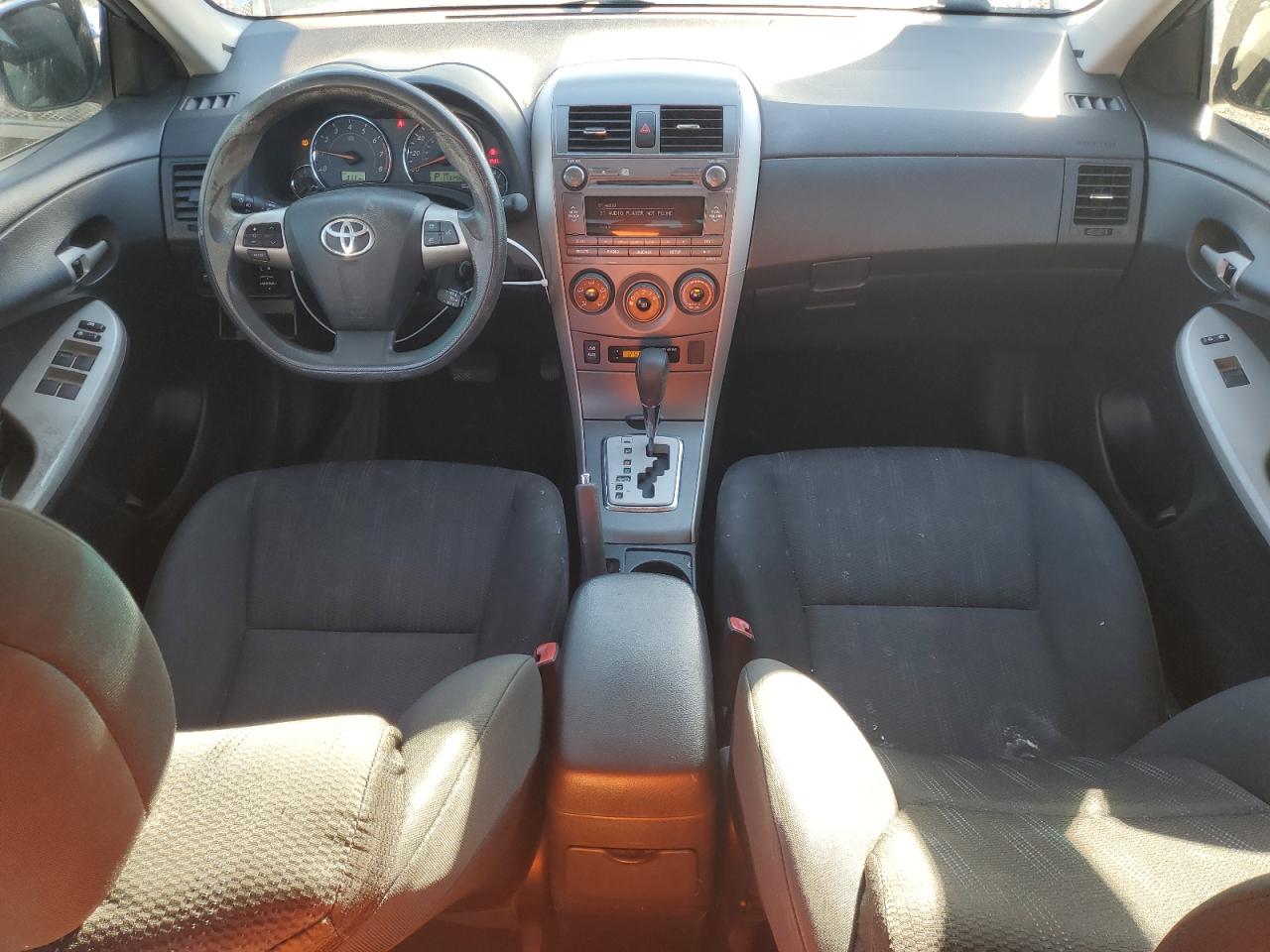 2011 Toyota Corolla Base VIN: 2T1BU4EE3BC738487 Lot: 85268565