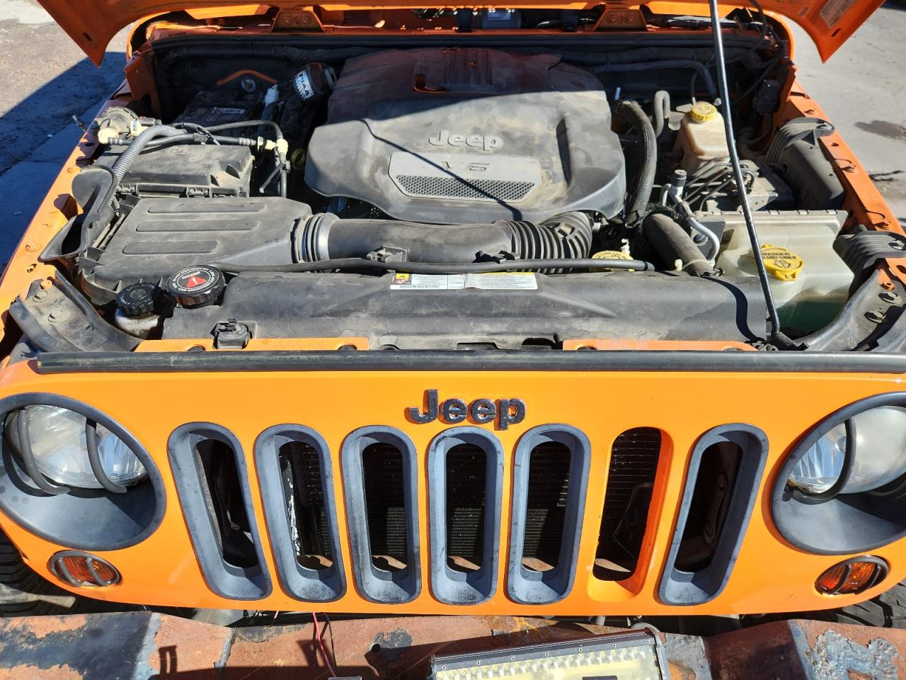 2012 Jeep Wrangler Unlimited Sahara VIN: 1C4BJWEG2CL172046 Lot: 85879455