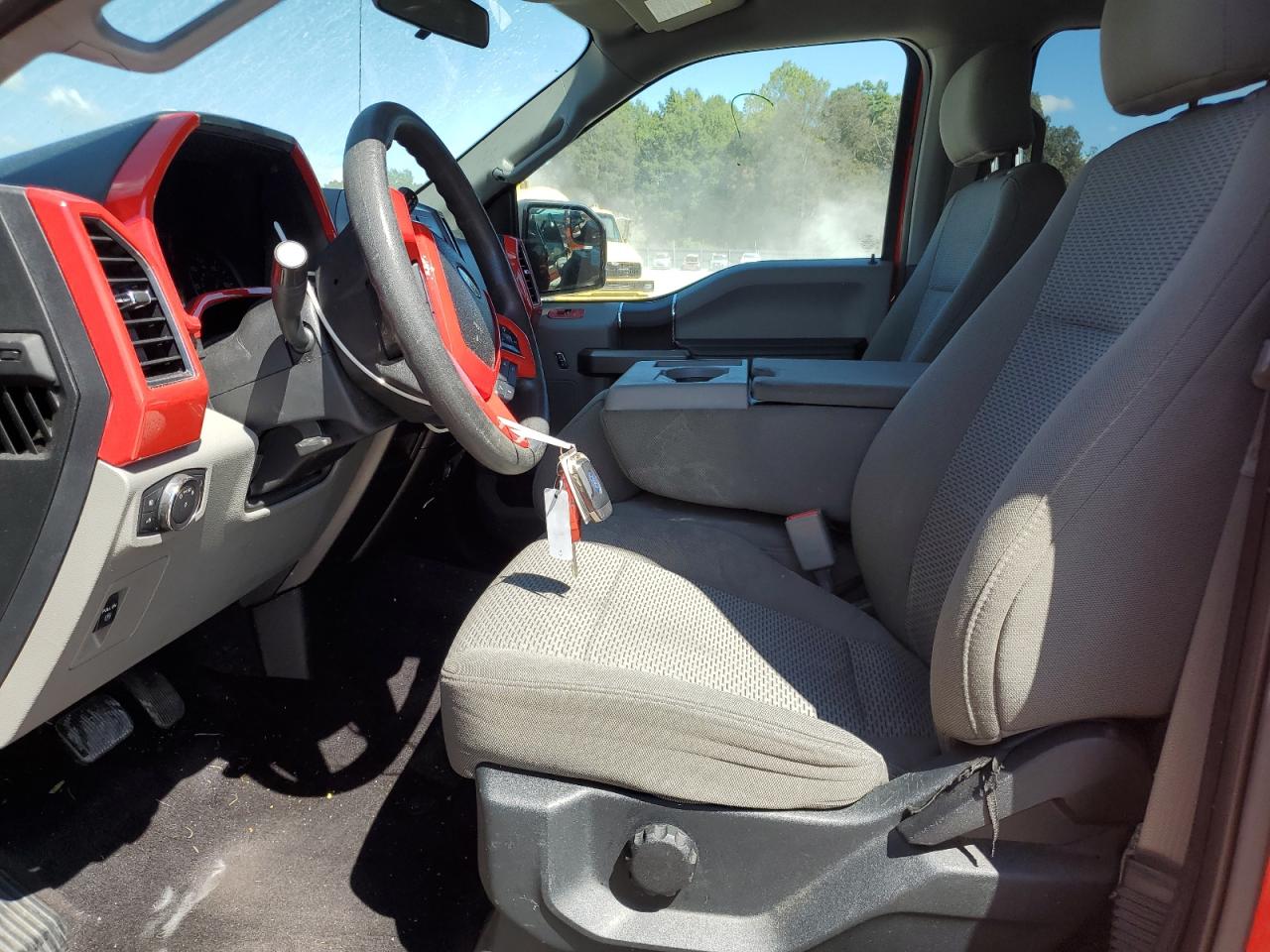 2017 Ford F150 Supercrew VIN: 1FTEW1C82HKD45705 Lot: 84643585