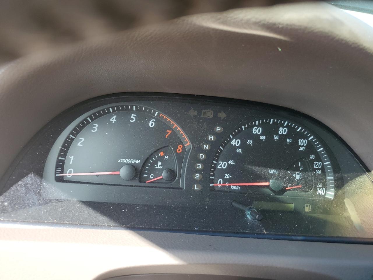 2003 Toyota Camry Le VIN: 4T1BF30K53U554251 Lot: 82312875