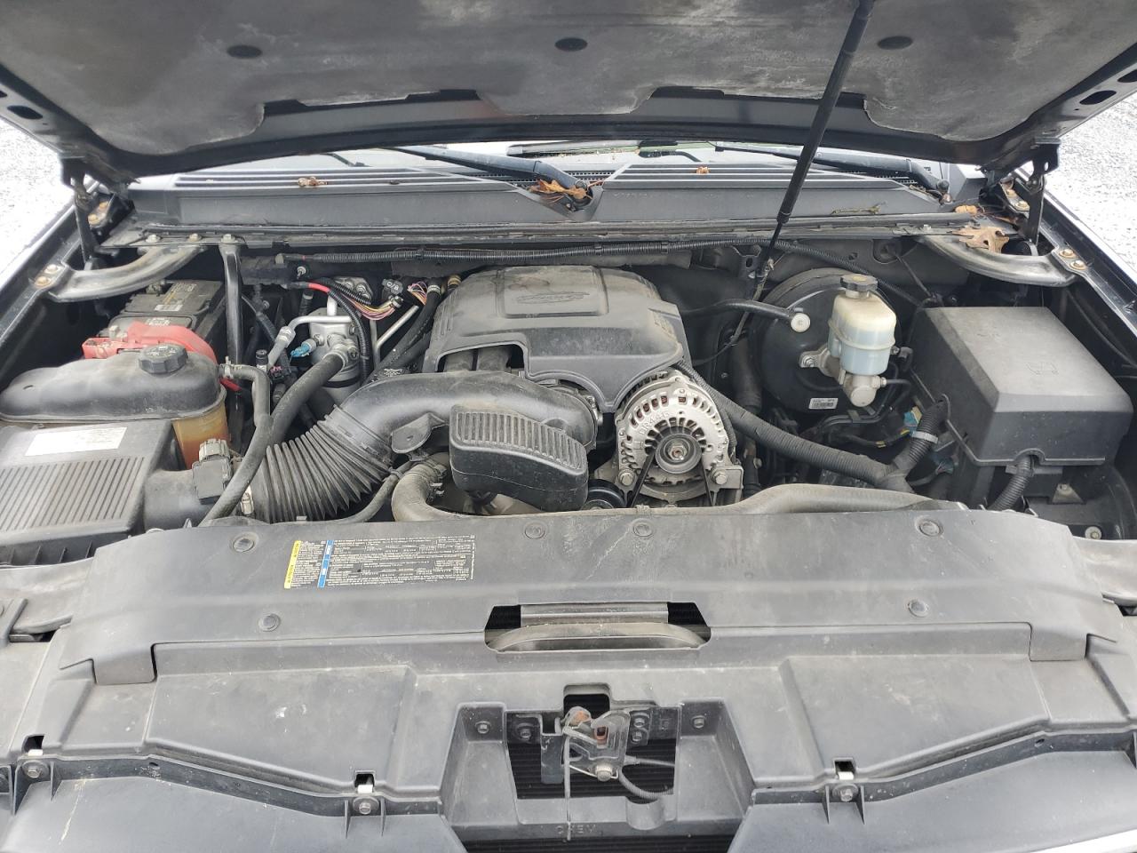 2009 Chevrolet Suburban C1500 Lt VIN: 1GNFC26J49R252413 Lot: 82780075