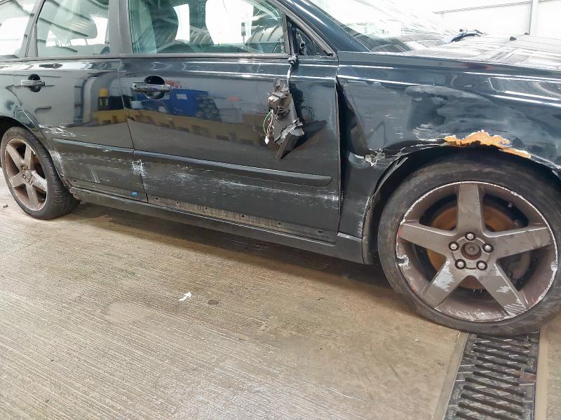 2011 VOLVO V50 D3 [150] SE 5DR