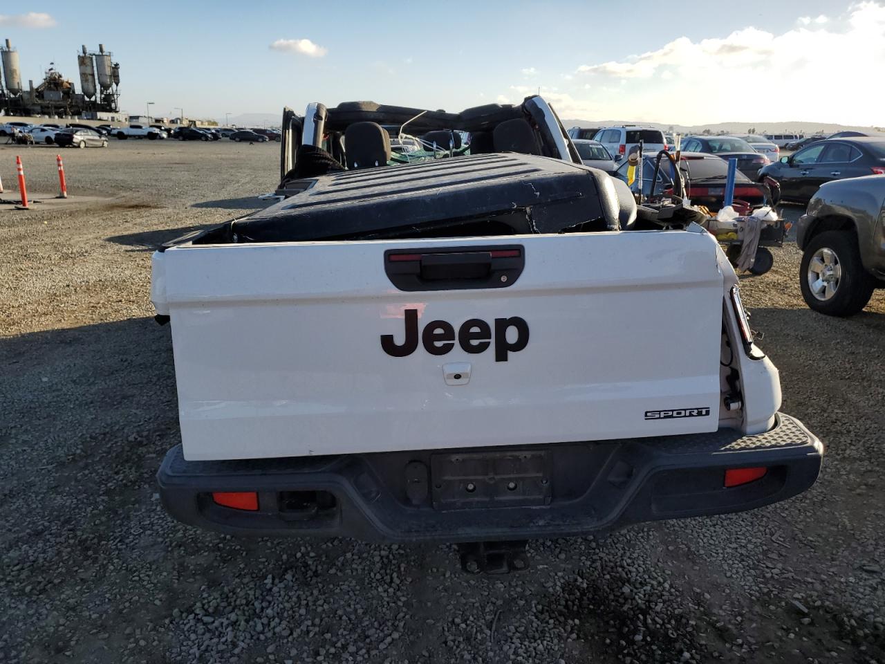 2020 Jeep Gladiator Sport VIN: 1C6HJTAG2LL161537 Lot: 87123185