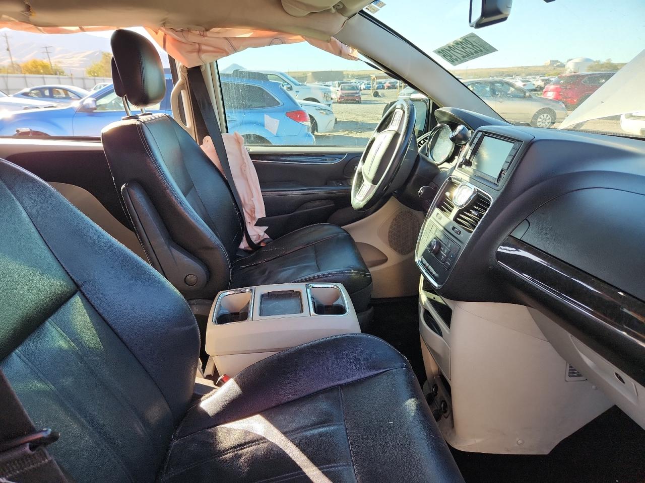 2014 Chrysler Town & Country Touring VIN: 2C4RC1BG5ER400356 Lot: 82522195