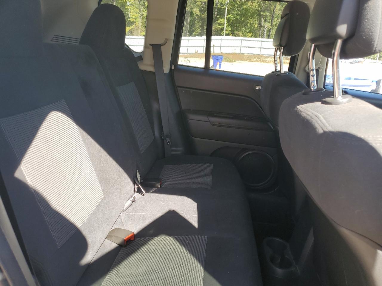 2011 Jeep Compass Sport VIN: 1J4NF1FB1BD235032 Lot: 85644095