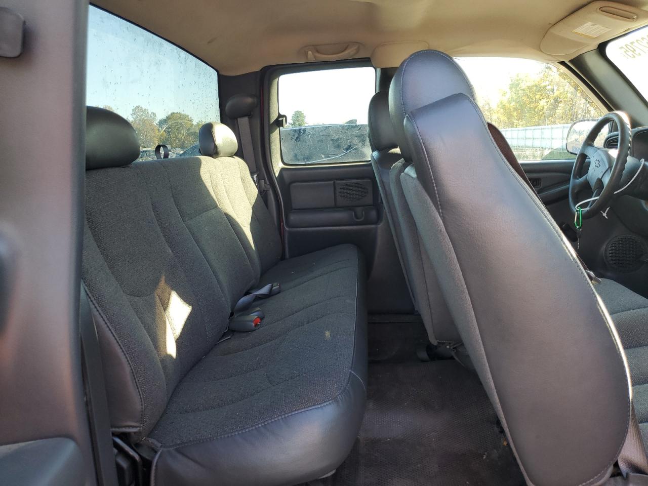 2004 Chevrolet Silverado K1500 VIN: 2GCEK19T241282722 Lot: 85262795