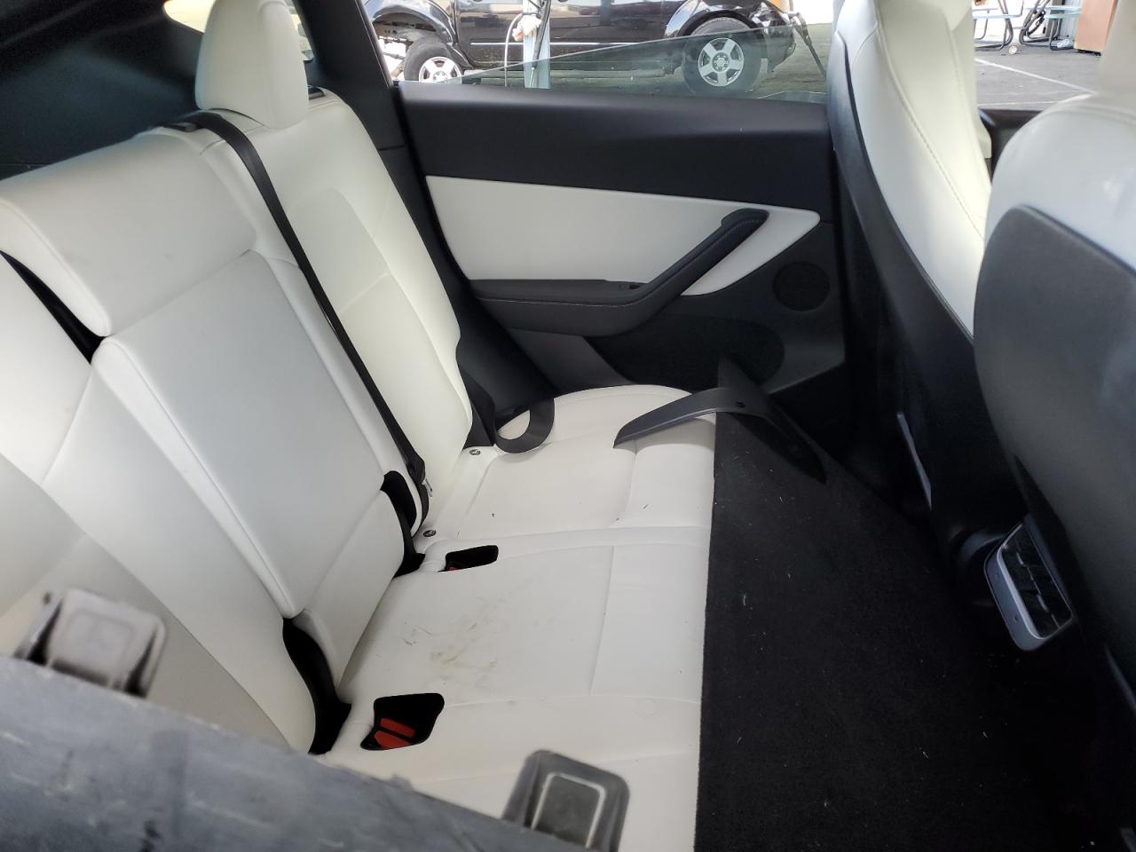 2022 Tesla Model Y VIN: 7SAYGDEF6NF340204 Lot: 82315455