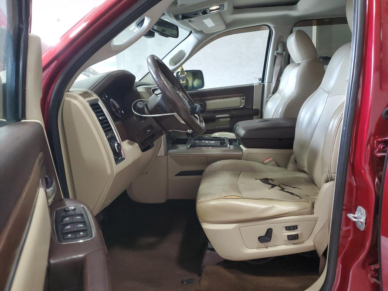 2013 Ram 1500 Laramie VIN: 1C6RR7NT3DS662116 Lot: 82495335