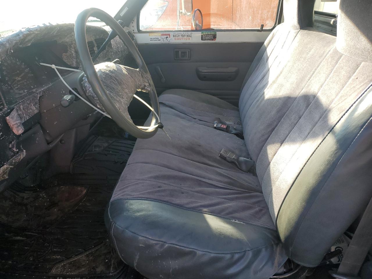1989 Toyota Pickup Cab Chassis Super Long Wheelbase VIN: JT5VN94T8K0005252 Lot: 81988135