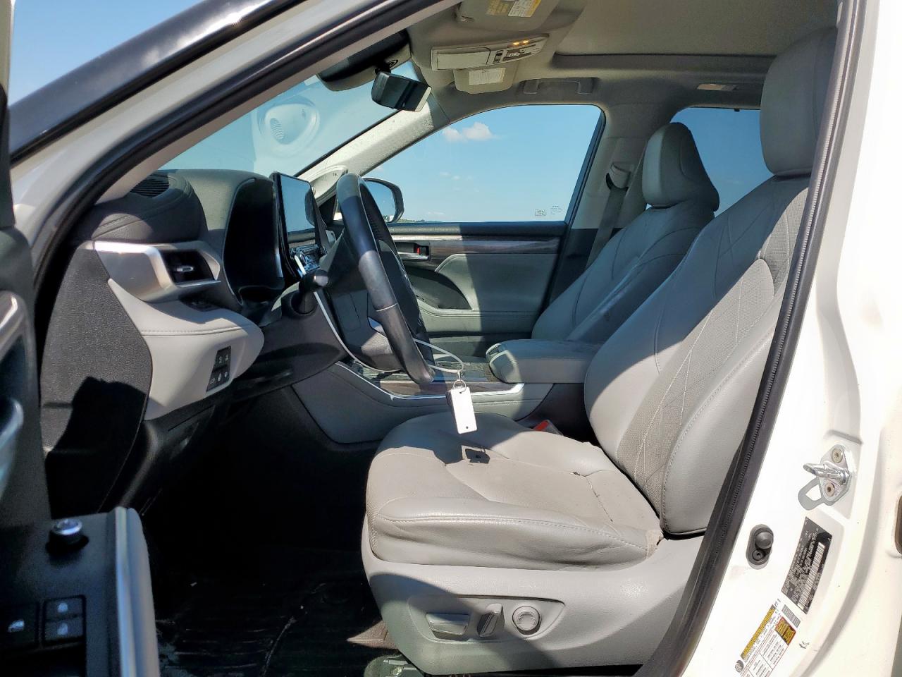 2020 Toyota Highlander Hybrid Platinum VIN: 5TDFARAH0LS001974 Lot: 85938435