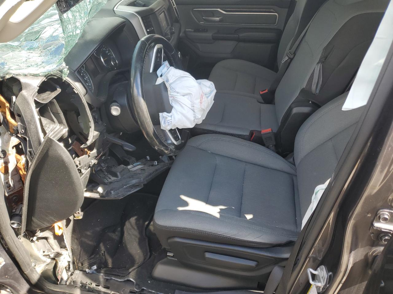 2020 Ram 1500 Big Horn/Lone Star VIN: 1C6SRFFT9LN201297 Lot: 85906795