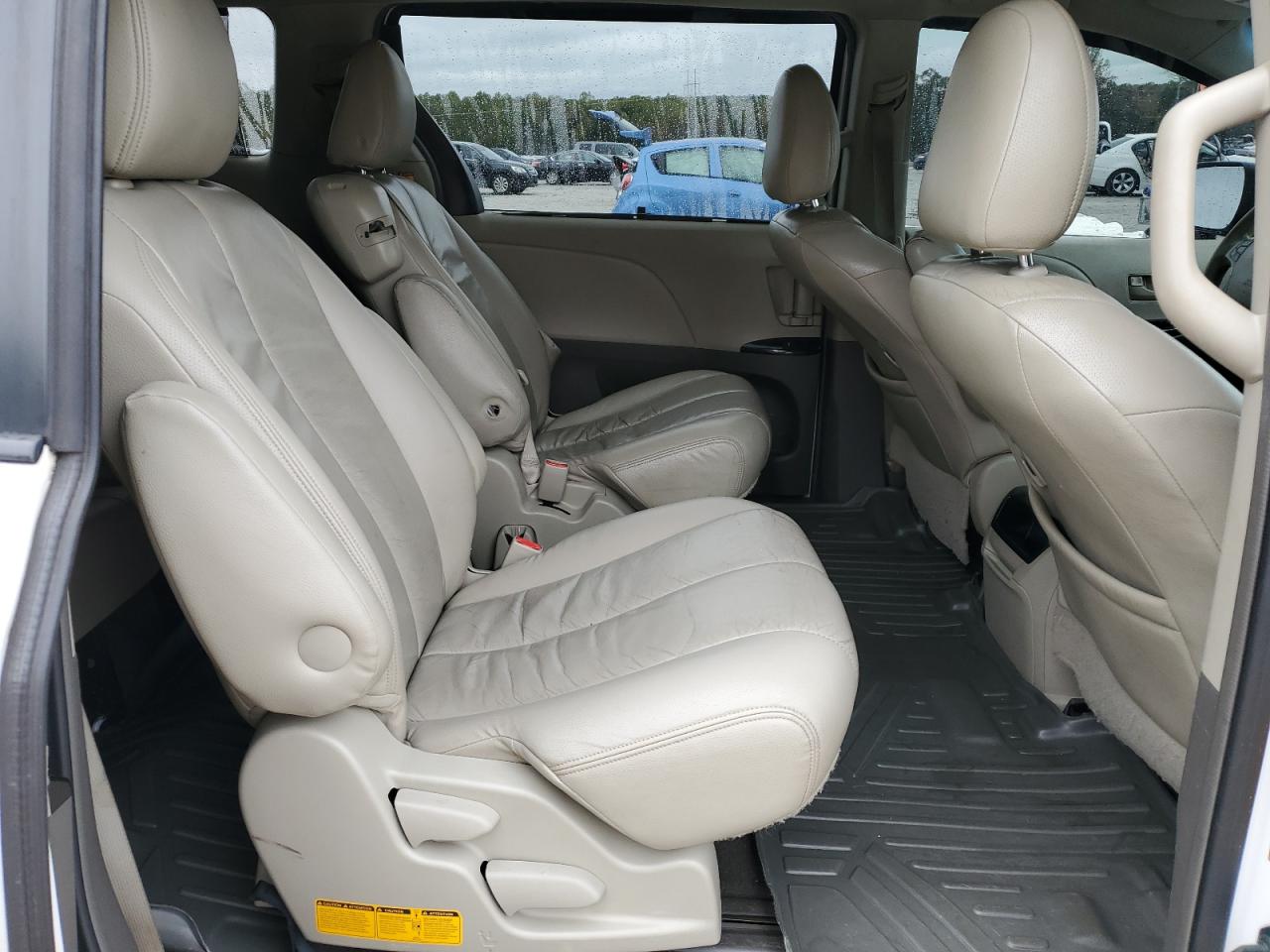 2011 Toyota Sienna Le VIN: 5TDKK3DC1BS067229 Lot: 96815535