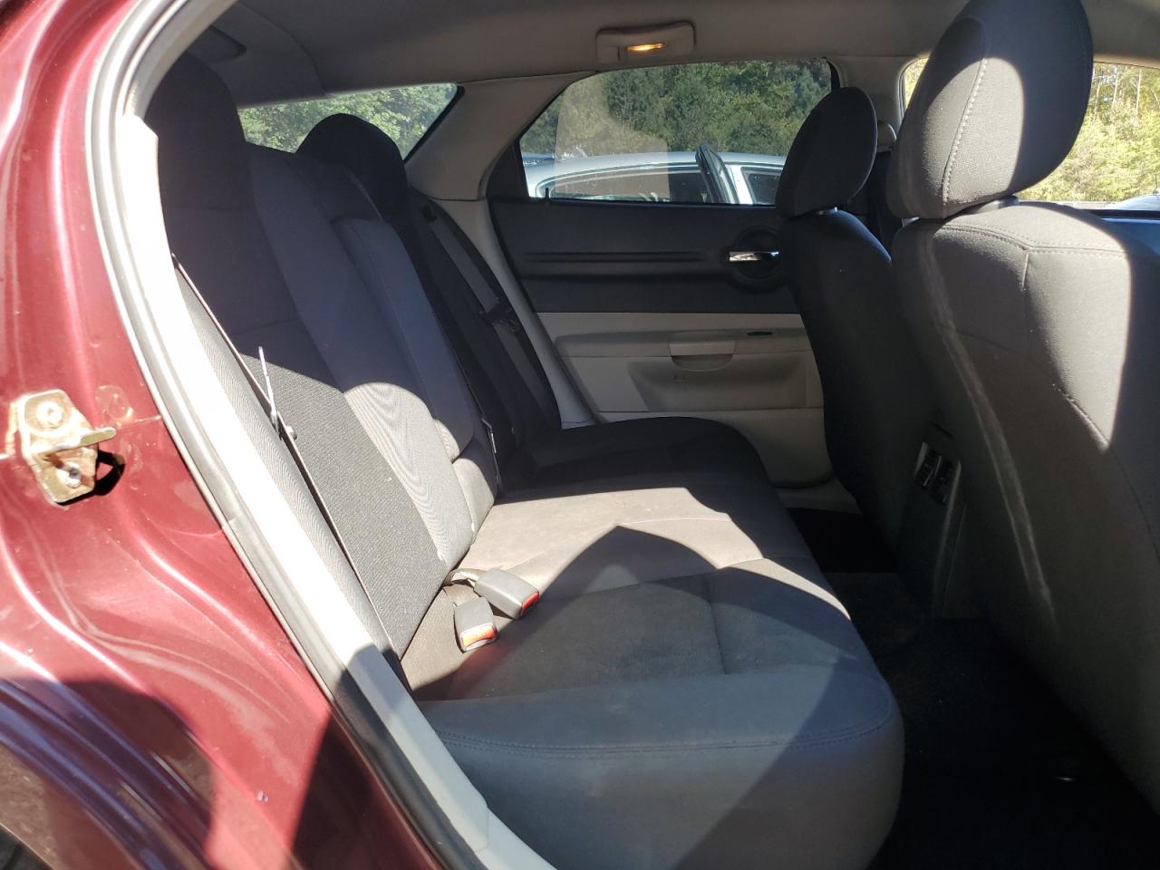 2006 Dodge Magnum Se VIN: 2D4FV47T86H461425 Lot: 85132795