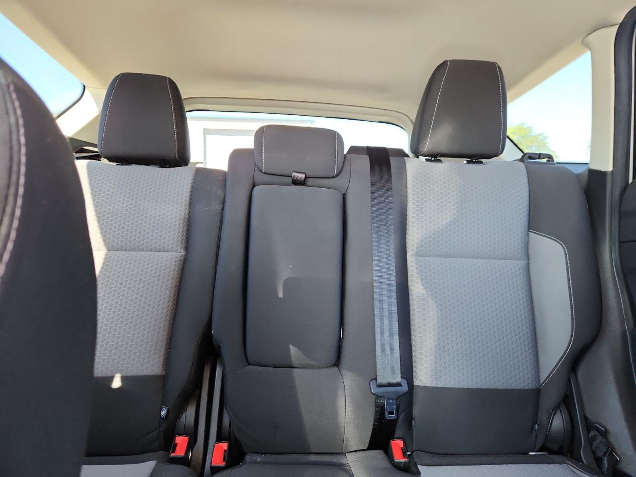 2017 Ford Escape Se VIN: 1FMCU9GD2HUD90663 Lot: 84733825