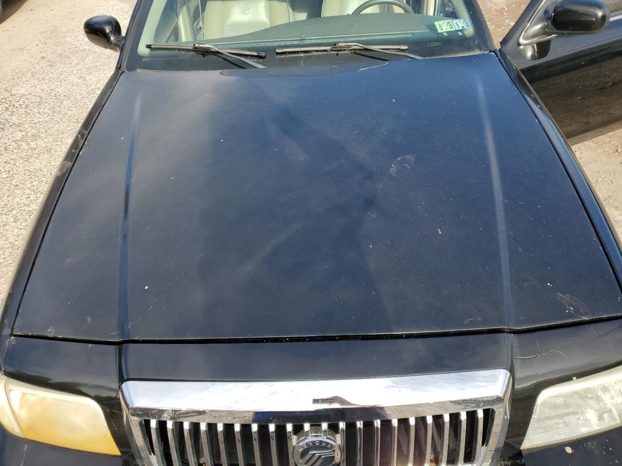 2010 Mercury Grand Marquis Ls VIN: 2MEBM7FV4AX628282 Lot: 82330525