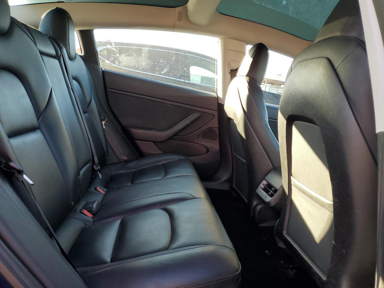 2019 Tesla Model 3 VIN: 5YJ3E1EBXKF454002 Lot: 90024825