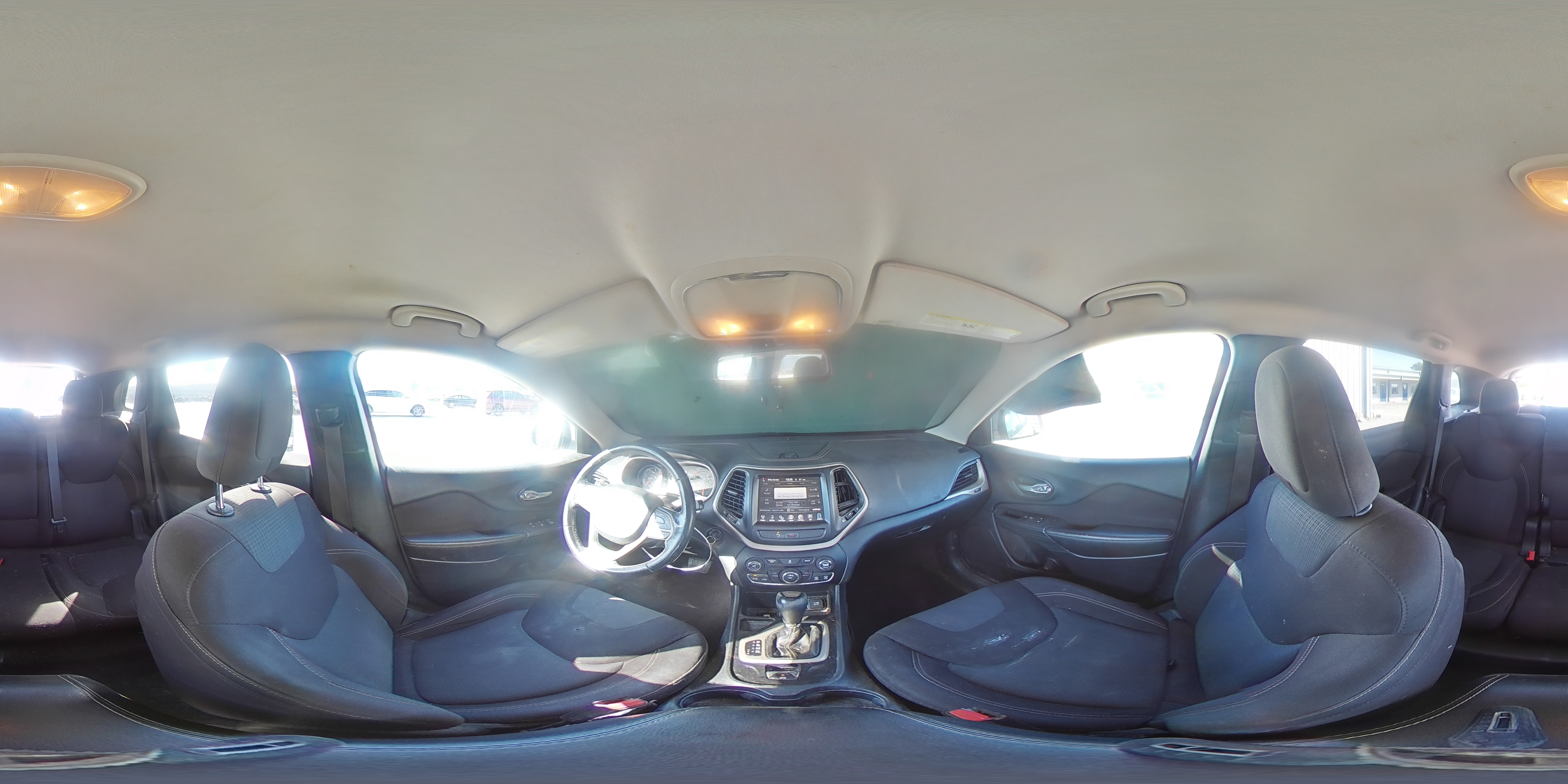 2016 Jeep Cherokee Latitude VIN: 1C4PJLCB3GW259020 Lot: 82282955