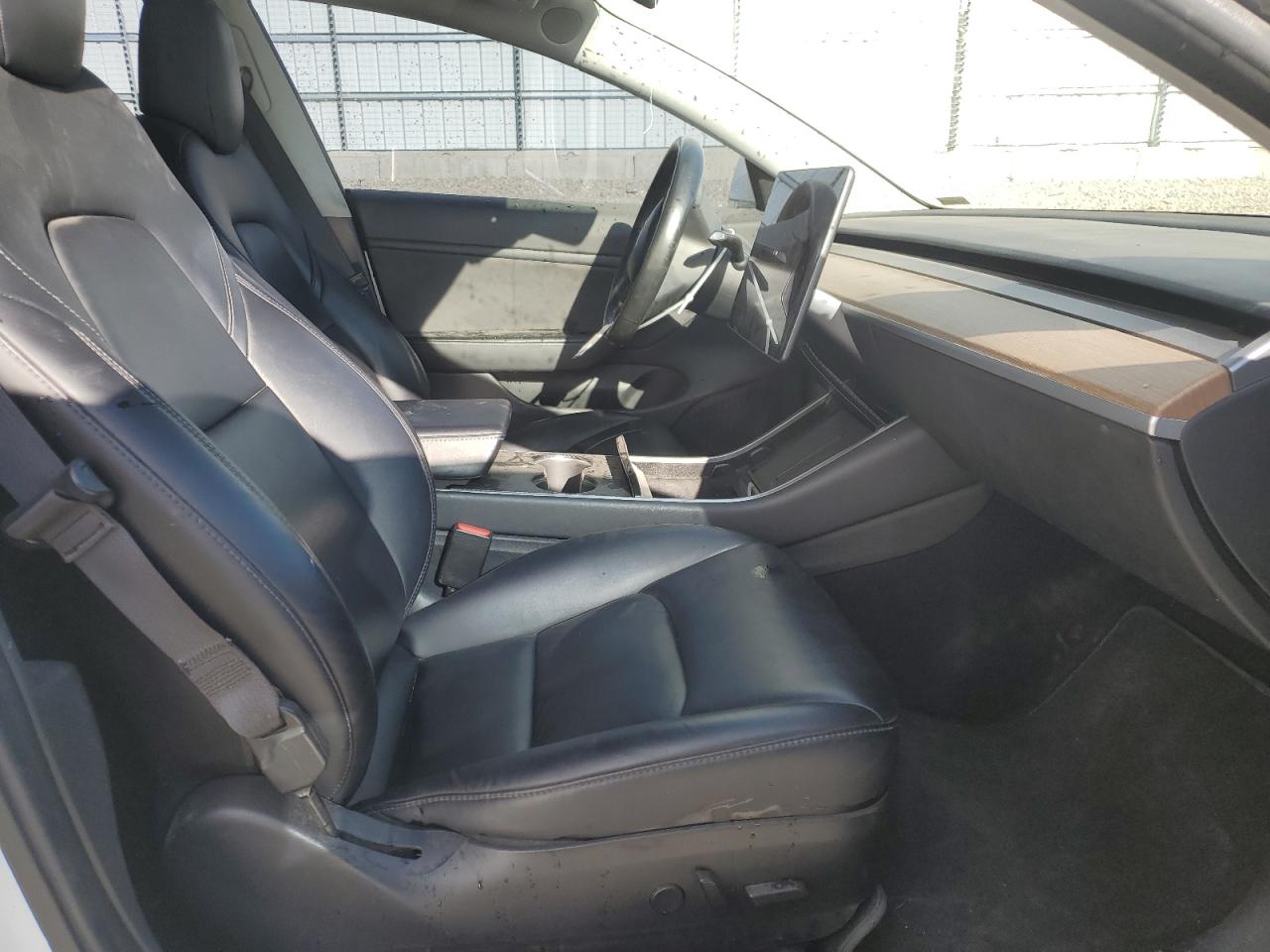 2018 Tesla Model 3 VIN: 5YJ3E1EB1JF067806 Lot: 89814935