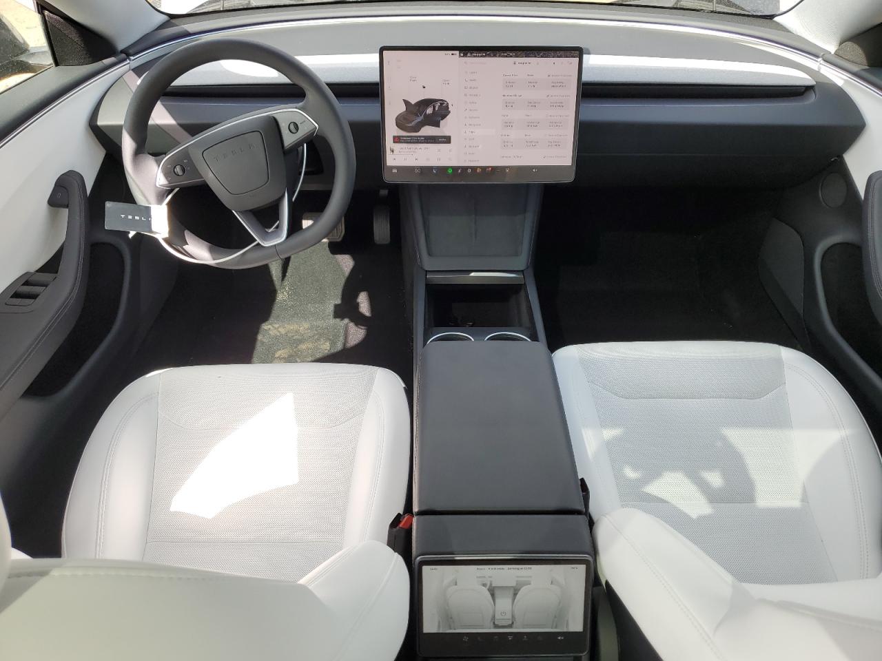 2025 Tesla Model 3 VIN: 5YJ3E1EB4SF061077 Lot: 84879385