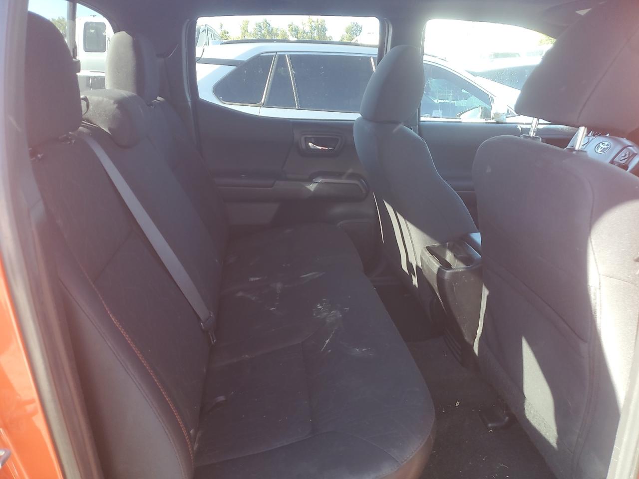 2016 Toyota Tacoma Double Cab VIN: 5TFDZ5BN4GX004499 Lot: 86278765