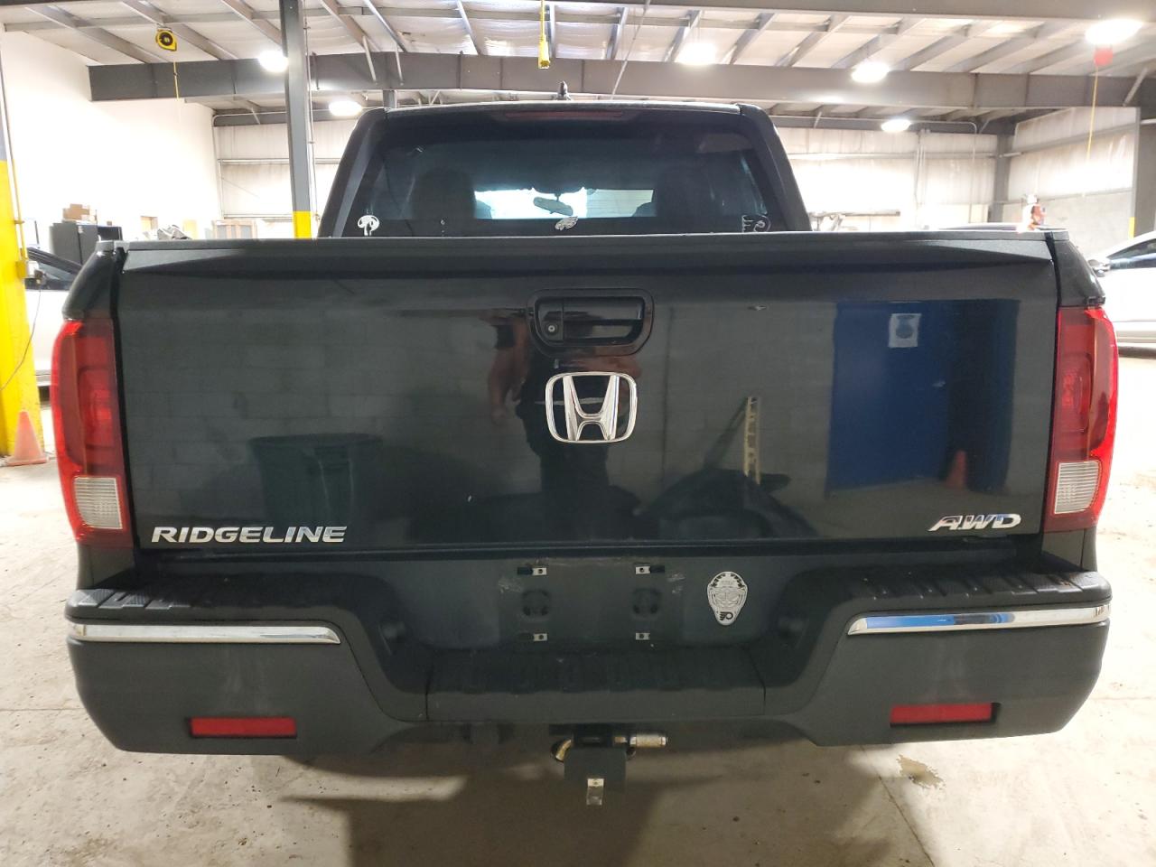 2017 Honda Ridgeline Sport VIN: 5FPYK3F1XHB019058 Lot: 85290285