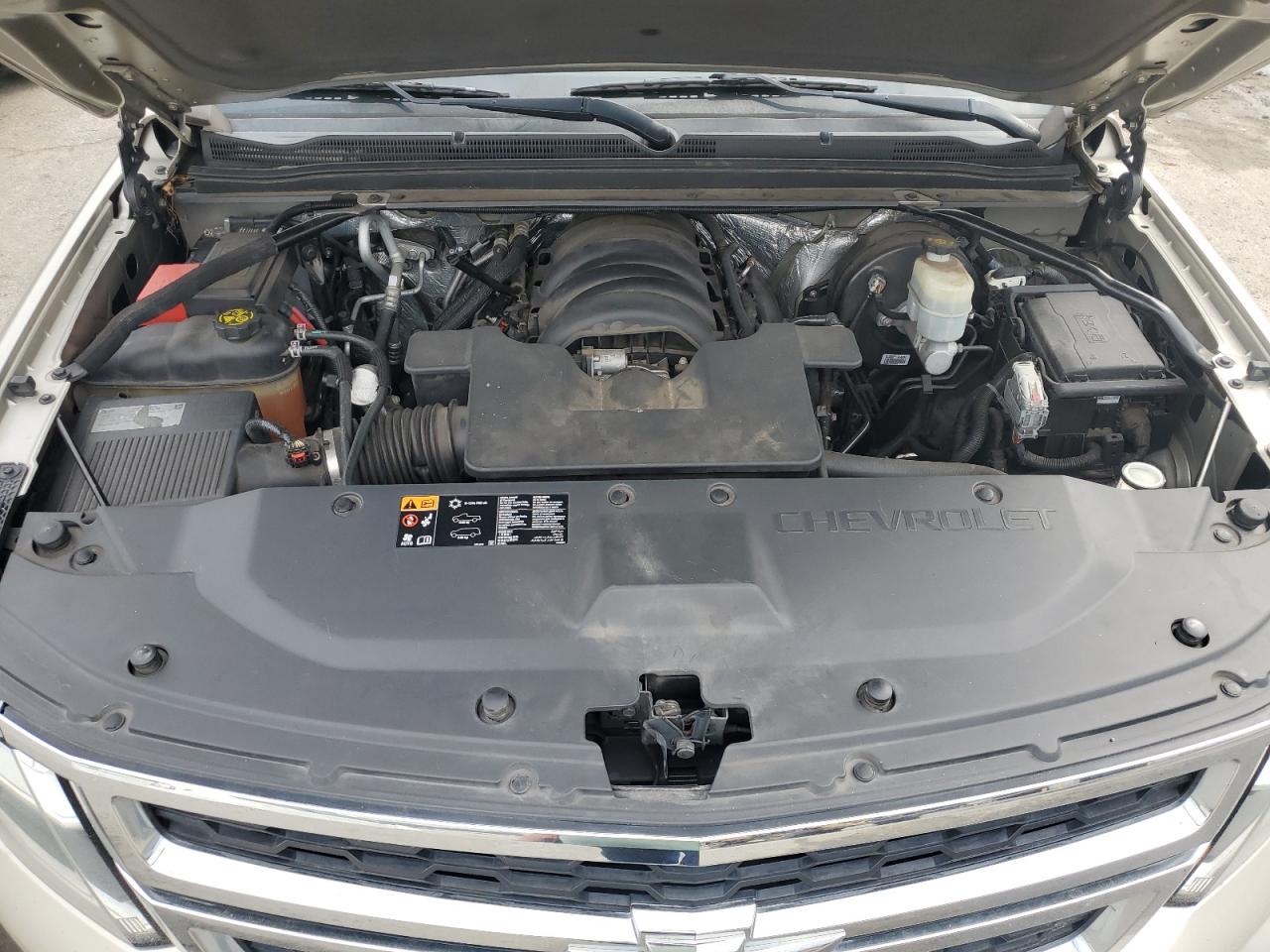 2015 Chevrolet Suburban C1500 Lt VIN: 1GNSCJKC4FR300892 Lot: 85494975