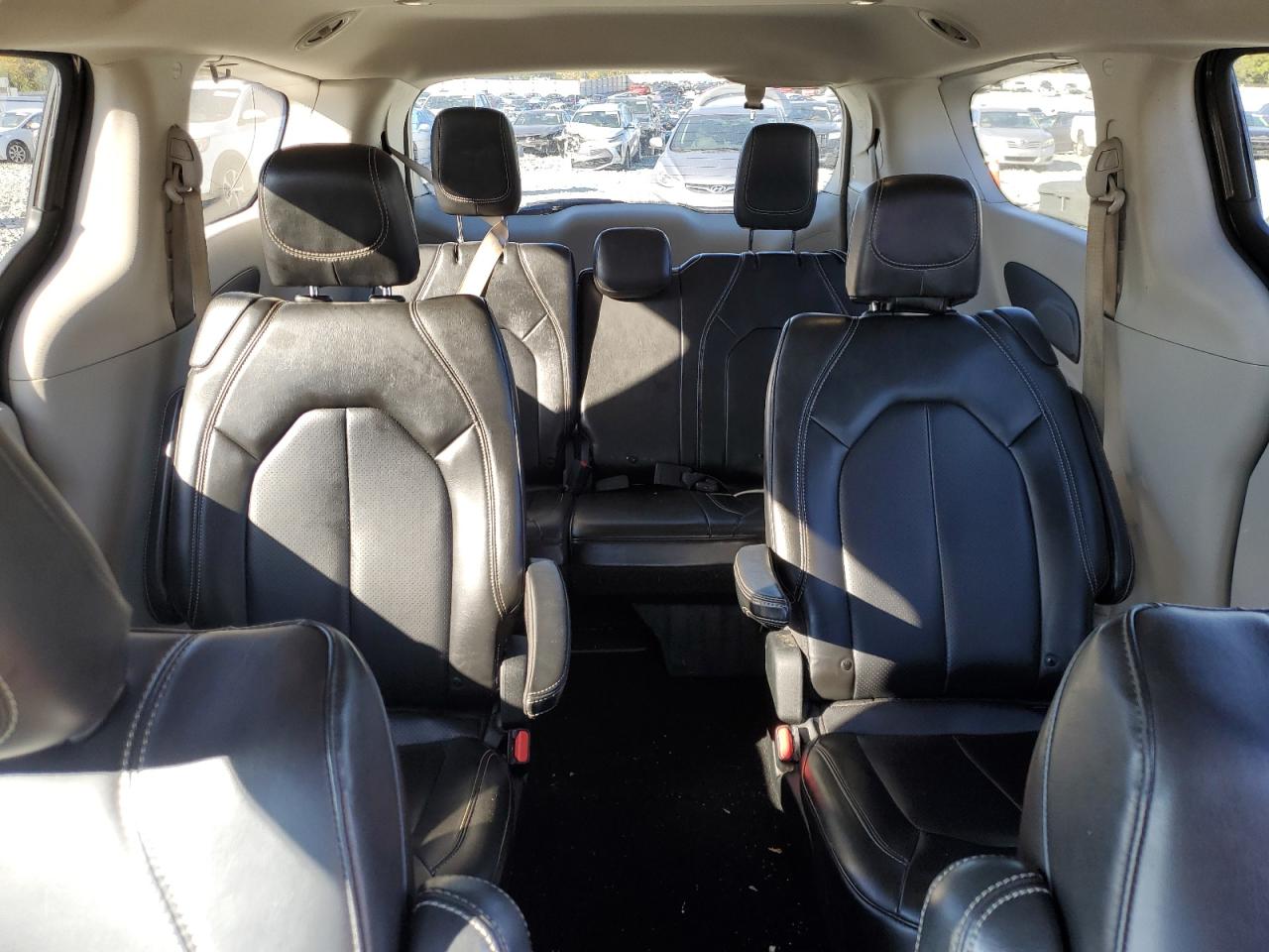 2020 Chrysler Voyager Lxi VIN: 2C4RC1DG1LR144694 Lot: 82588575