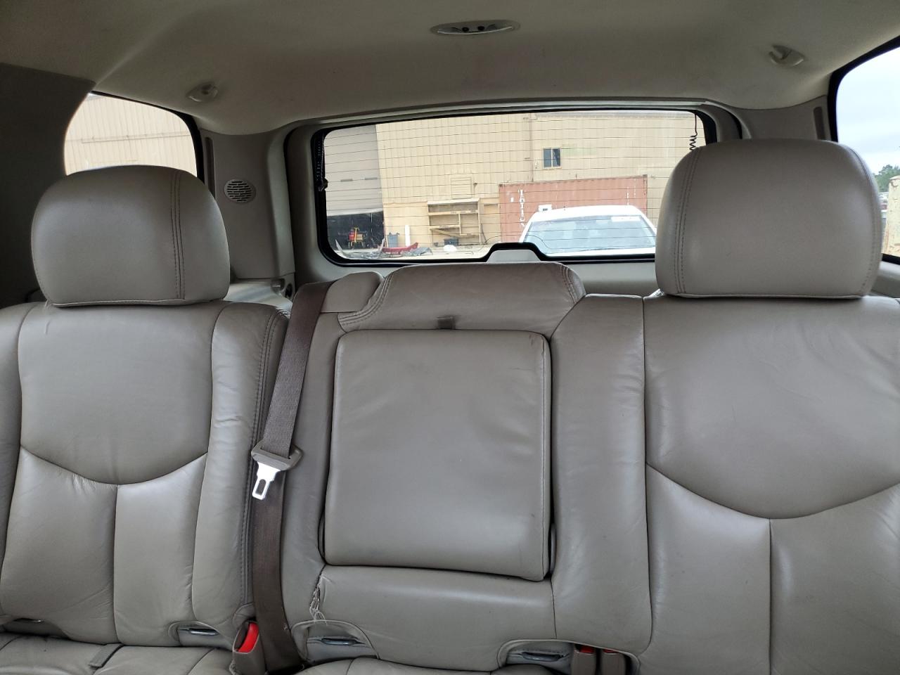 2003 Chevrolet Tahoe K1500 VIN: 1GNEK13Z13R303327 Lot: 82213735